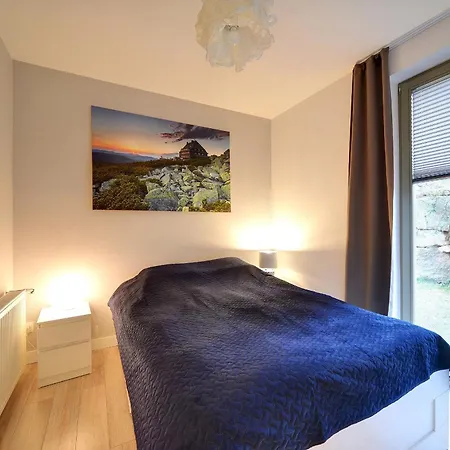 Mocca Z Dwoma Sypialniami I Tarasem Lägenhet