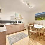 Mocca Z Dwoma Sypialniami I Tarasem Apartament
